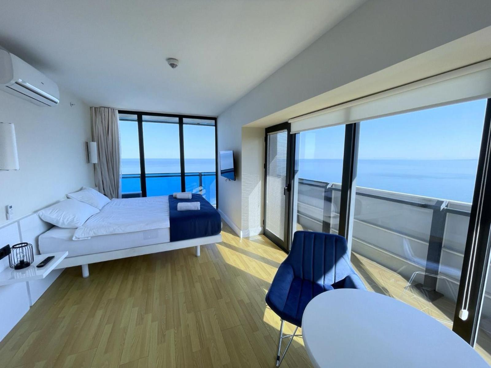 Orbi Aparthotel In Batumi Exterior photo